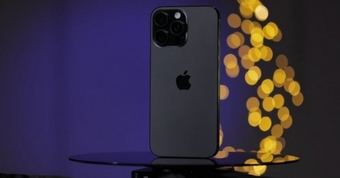 "Apple: Cột Mốc 3 Tỷ iPhone Được Bán Ra Sau 18 Năm Phát Triển"