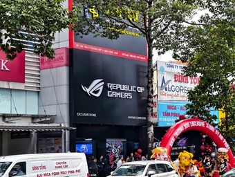 "ASUS Republic of Gamers Khai Trương ROG Exclusive Store Đầu Tiên Tại Việt Nam - Điểm Đến Mới Cho Game Thủ"
