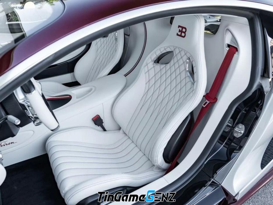 Bán Bugatti Chiron giá hơn 95 tỷ, tặng kèm Rolls-Royce Wraith cùng màu