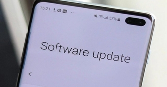 "Bảy Năm Đổi Mới Smartphone: Chiến Thắng Hay Cạm Bẫy Cho Người Tiêu Dùng?"