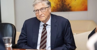 "Bill Gates Cảnh Báo: 4 Mối Đe Dọa Toàn Cầu Mà Người Trẻ Cần Lưu Ý Ngay"