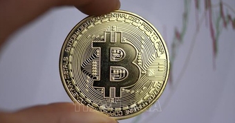 Bitcoin tăng giá kỷ lục: Đầu cơ hay đầu tư?