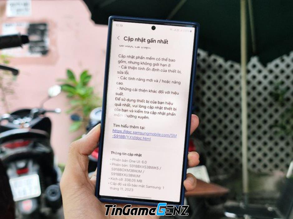 Các điện thoại Samsung giá rẻ đã được cập nhật Android 14.