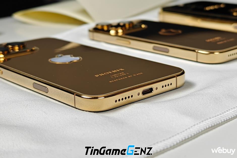 Cận Cảnh iPhone 16 Pro Max Mạ Vàng 24K: Chỉ 200 Chiếc Trên Thế Giới, Giá Gần 100 Triệu Đồng!