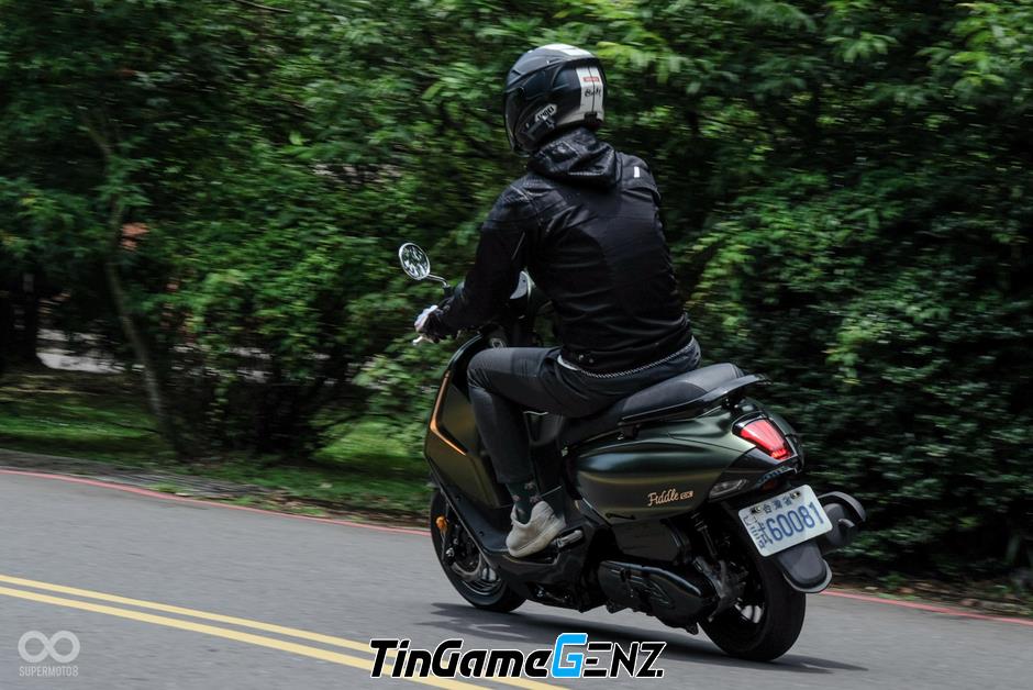 Cận Cảnh Mẫu Xe Tay Ga 158cc Của SYM: Kết Hợp Giữa Phong Cách Vespa Và Tính Thực Dụng Của Honda Cận Cảnh Mẫu Xe Tay Ga 158cc Của SYM: Kết Hợp Giữa Phong Cách Vespa Và Tính Thực Dụng Của Honda