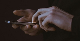 "Cảnh Báo: Nguy Cơ Xâm Phạm Mã OTP Gửi Qua Tin Nhắn SMS - Những Điều Cần Biết Để Bảo Vệ Tài Khoản Của Bạn"