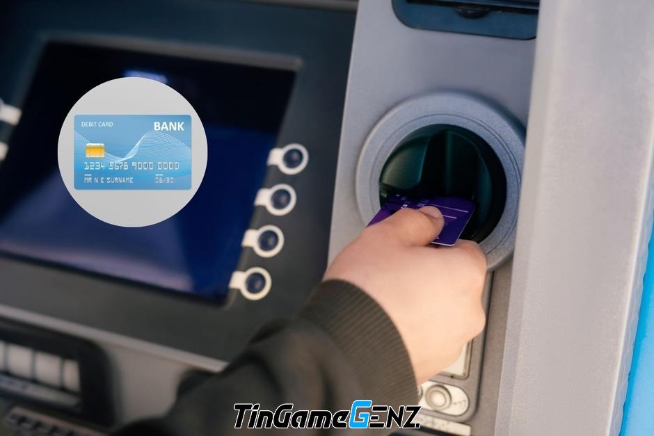 "Cảnh Báo Quan Trọng: Những Dấu Hiệu Đáng Ngờ Khi Rút Tiền Tại ATM - Đừng Bỏ Qua!"