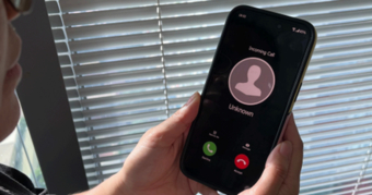 "Cảnh Giác Khi Quét Mã QR: Nguy Cơ Mất Tiền Trong Thời Đại Số"