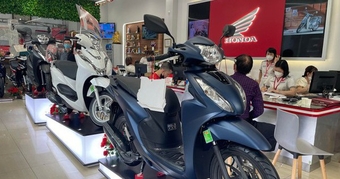 "Cập nhật Giá Xe Máy Honda Vision Tháng 8/2025: Những Thông Tin Bạn Không Thể Bỏ Qua!"