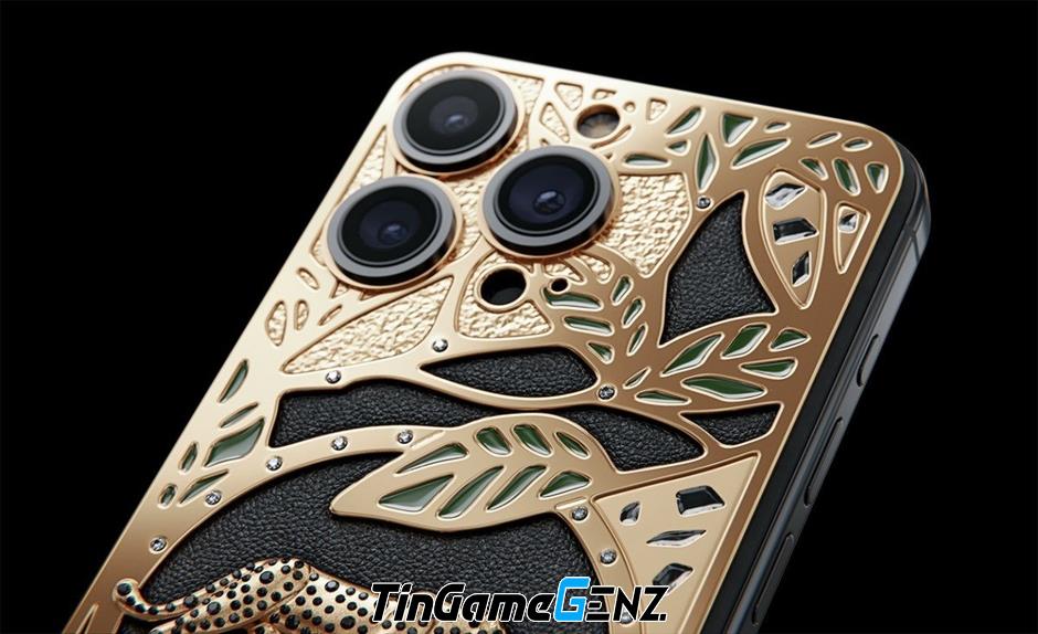 Caviar tung ra iPhone 15 Pro Max Mystical Panther đính kim cương, giá 1,4 tỷ đồng