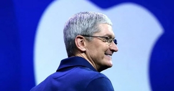 "CEO Tim Cook: Thời Gian Lãnh Đạo Apple Vượt Qua Di Sản của Steve Jobs"