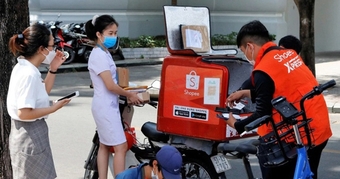 "Chấn động thị trường thương mại điện tử: Shopee chính thức áp dụng miễn phí vận chuyển cho mọi đơn hàng từ 1/7!"