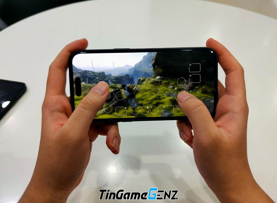 Chơi ngay 4 game bom tấn AAA trên iPhone 15 Pro