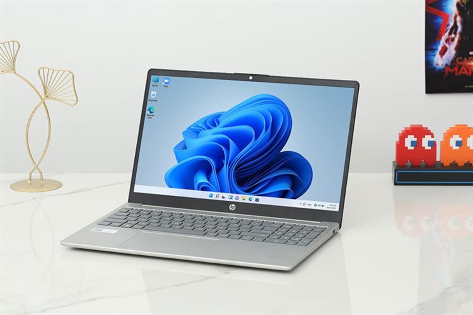 Cơ hội cuối tháng 8: Nhận ngay ưu đãi giảm đến 3 triệu khi đổi điểm thi mua Laptop HP tại Thế Giới Di Động!