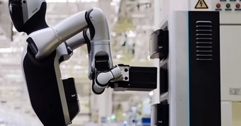"Cuộc cách mạng robot Trung Quốc: Nguy cơ nổi loạn không ngừng trong tương lai"