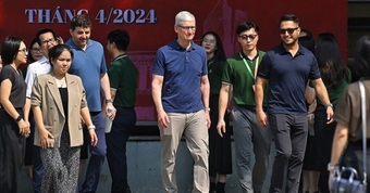 Dân mạng Trung Quốc đánh giá thế nào về chuyến thăm Việt Nam của CEO Tim Cook