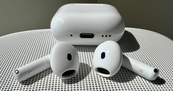 "Đánh Giá AirPods 4: Tính Năng Đỉnh Cao Tương Tự Pro, Giá 