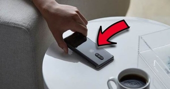 "Đặt Điện Thoại Xuống Bàn: Cách Để Tối Ưu Hóa Trải Nghiệm Chơi Game - Hãy Thay Đổi Thói Quen Lật Ngửa Ngay!"