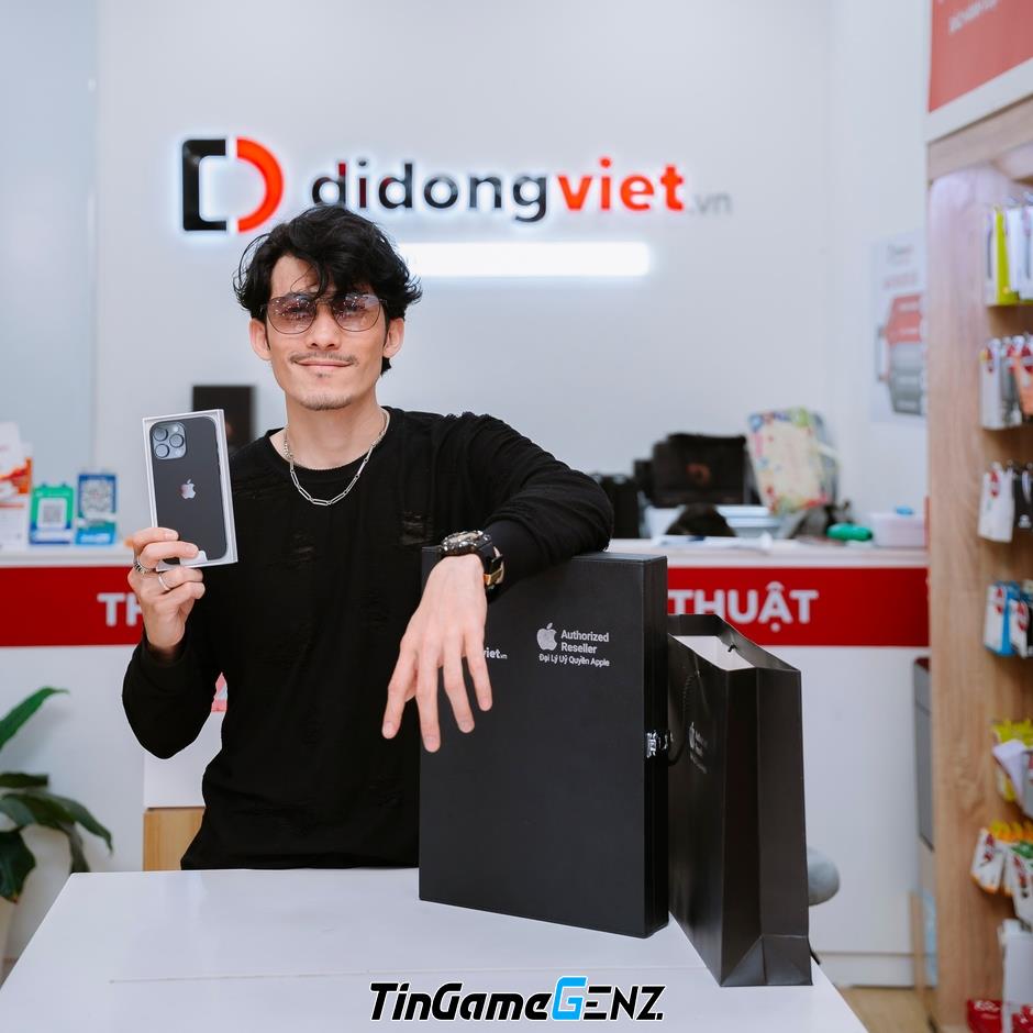 DJ Mie Tỏa Sáng Với Sự Thăng Hạng Nhan Sắc Khi Sắm iPhone 16 - Xem Ngay Ảnh!