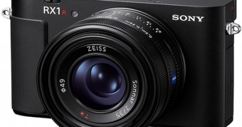 "Đột Phá Trong Công Nghệ: Sony Ra Mắt Máy Ảnh RX1R III Với Vi Xử Lý AI, Giá Trên 100 Triệu Đồng"