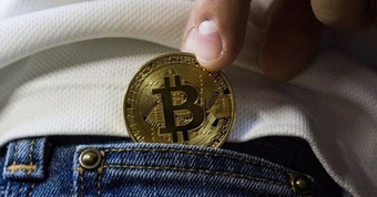 "Elon Musk và Ronaldo Bị Mạo Danh: Kêu Gọi Đầu Tư Bitcoin Qua Facebook – Những Lưu Ý Cần Biết!"