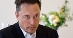 "Elon Musk và Sai Lầm Tài Chính Kinh Điển: Tesla Mất 152 Tỷ USD Vốn Hóa Trong Một Ngày, Nguy Cơ Đe Dọa Hệ Sinh Thái Kinh Doanh"
