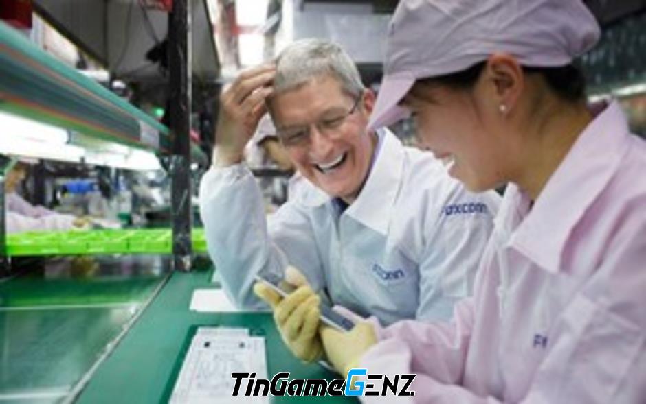 Foxconn cần tuyển 50.000 công nhân cho sản xuất iPhone 16.