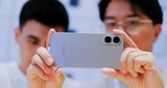 "Galaxy S25 Edge: Khám Phá Chiếc Smartphone Bí Ẩn - Đánh Giá Từ Các Chuyên Gia Công Nghệ"