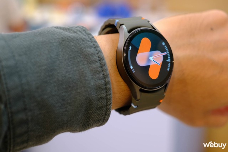 Galaxy Watch7 và Watch Ultra: Thiết kế mới, tính năng AI, giá từ 7.99 và 16.99 triệu, phát hiện chứng ngưng thở khi ngủ