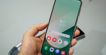"Galaxy Z Flip7: Tin Đồn Về Chip Exynos 2500 Sẽ Được Sử Dụng Trên Toàn Cầu" "Galaxy Z Flip7: Tin Đồn Về Chip Exynos 2500 Sẽ Được Sử Dụng Trên Toàn Cầu"