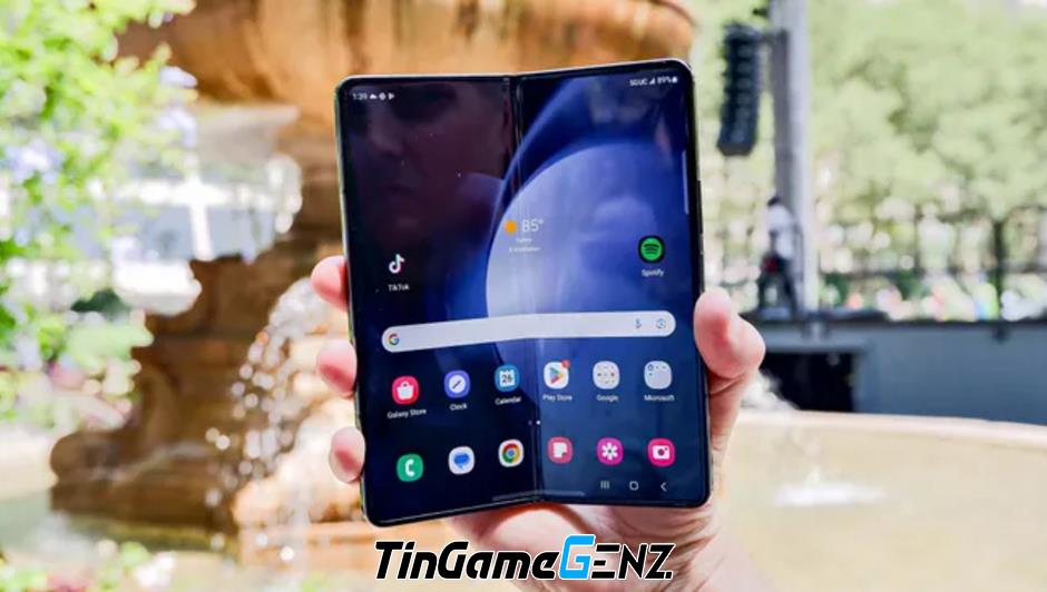 Galaxy Z Fold 6 sẽ ra mắt phiên bản giá hấp dẫn cho người hâm mộ Samsung.