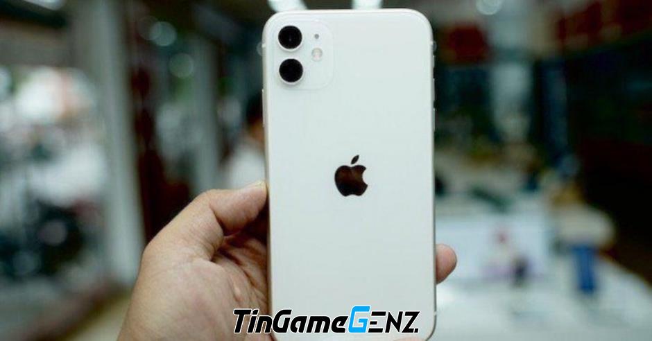 Giá iPhone 11 Tháng 2/2025: Khởi Điểm Từ 8,19 Triệu Đồng, Thời Điểm Để Sở Hữu Ngay!