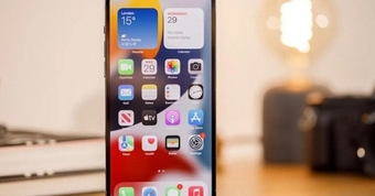 Giá iPhone 13 Series Tháng 2/2025: Sự Giảm Giá Ấn Tượng, Đặc Biệt Là iPhone 13 Pro!