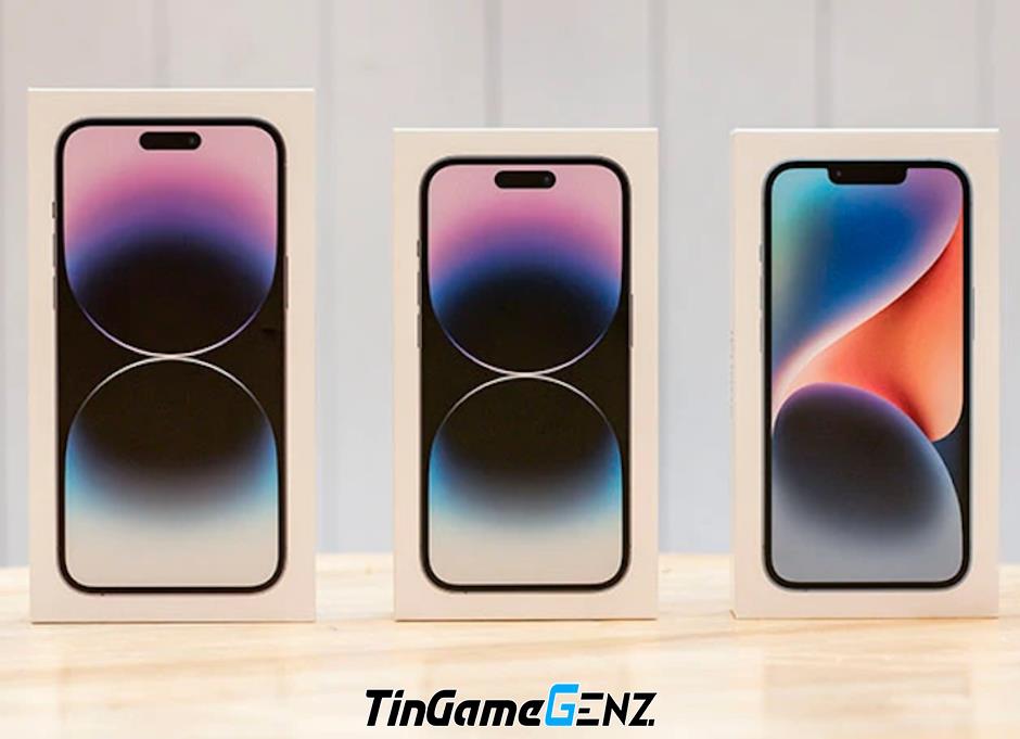 Giá iPhone 14 Cuối Năm 2024: Pro/Pro Max Mãnh Liệt "Hết Hàng", Phiên Bản Thường Rớt Giá Tột Độ!