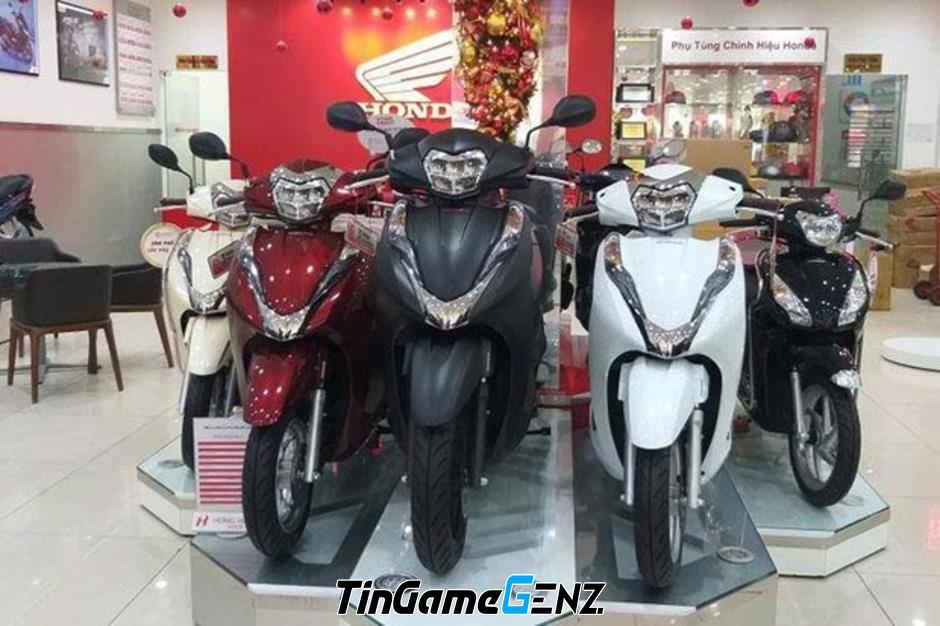 Giá xe máy Honda SH, Air Blade và Winner X rẻ hơn mức đề xuất 16 triệu đồng, tiếp tục giảm.