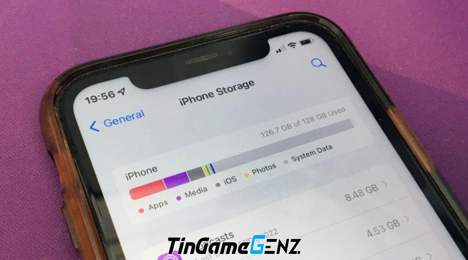 Giải phóng không gian trên iPhone để có thể thoải mái đón Tết