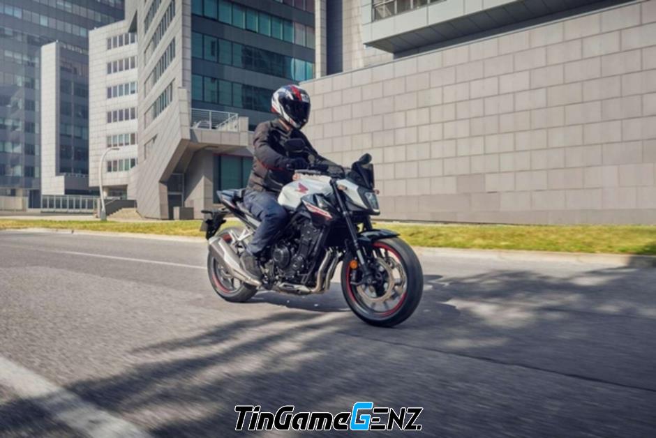 Honda CB500 Hornet 2024: Khám phá mẫu xe với giá khoảng 180 triệu đồng.