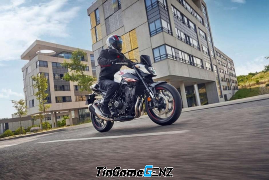 Honda CB500 Hornet 2024: Khám phá mẫu xe với giá khoảng 180 triệu đồng.