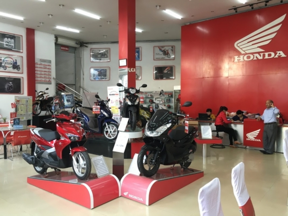 Honda giảm giá sốc: SH, Vision giảm giá đáng kinh ngạc, có mẫu thấp hơn giá niêm yết đến hàng chục triệu đồng