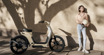 "Honda Ra Mắt Xe Cub Chạy Điện Giá Chỉ Hơn 20 Triệu: Thiết Kế Độc Đáo, Phù Hợp Cho Một Người"