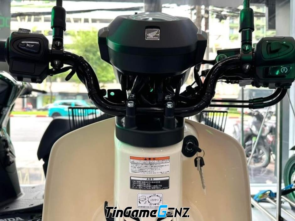 Honda Super Cub Pro chính thức ra mắt thị trường Việt Nam, giá trên 100 triệu đồng