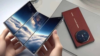 Huawei Mate XT: Mặc Giá Tăng Vọt, Vẫn "Bứt Phá" Doanh Số Khả Quan!