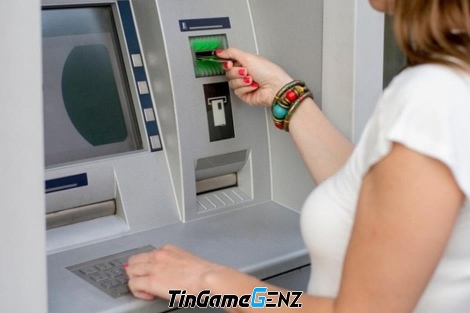 Hướng dẫn xử lý khi rút tiền ATM không trả tiền