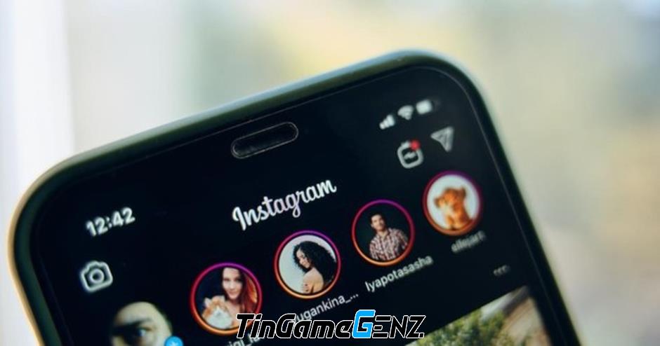 Instagram cho phép lưu Story suốt 7 ngày Instagram cho phép lưu Story suốt 7 ngày