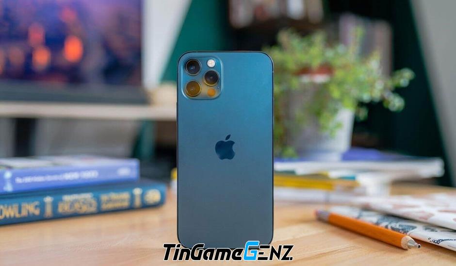 iPhone 12 Pro vẫn đáng mua vào năm 2024 với giá ưu đãi