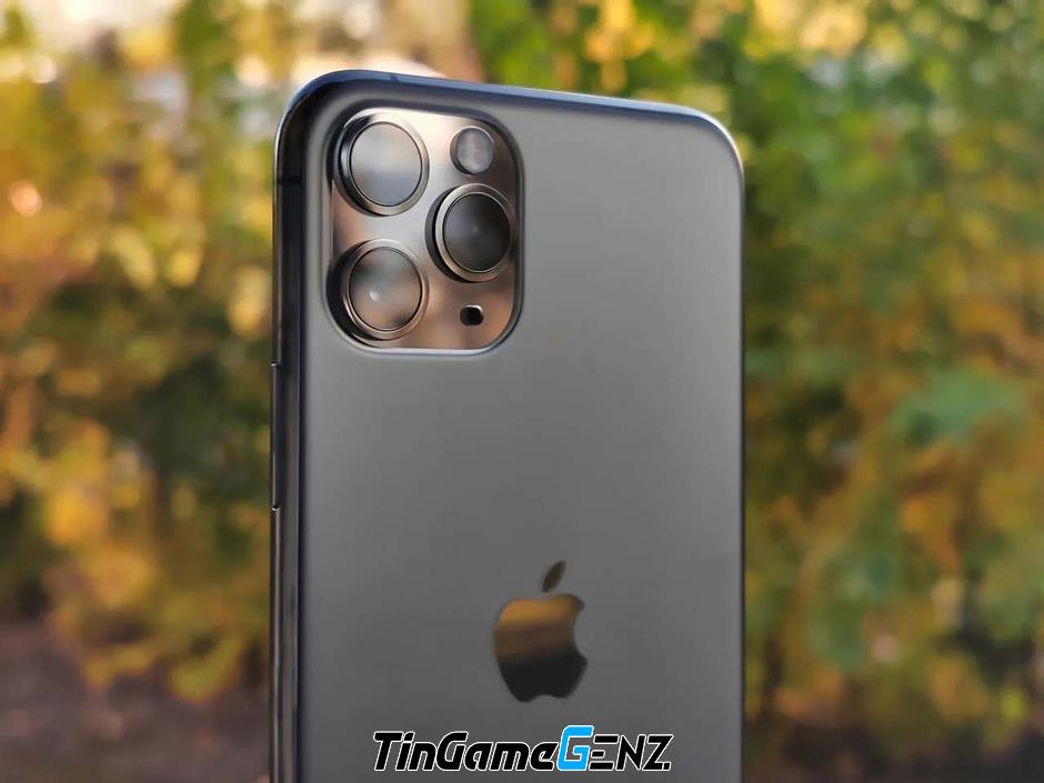 iPhone 13: Hiệu năng cao, giá rẻ nhất thị trường