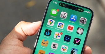 "iPhone 14 Pro: Có Nên Mua Hàng Cao Cấp Này Trong Năm 2023?"