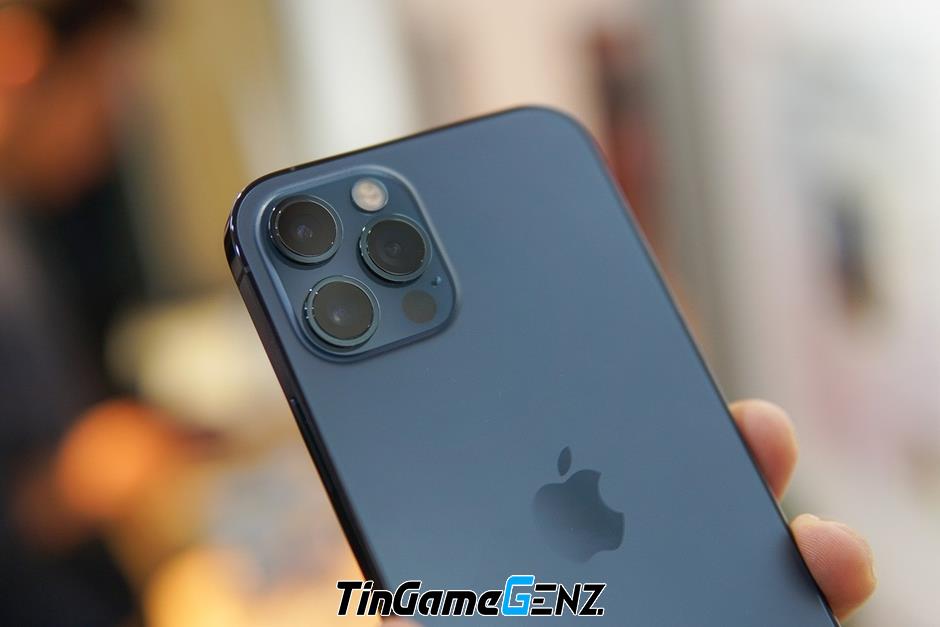 iPhone đẹp giống mới nhưng giá rẻ hơn nhiều