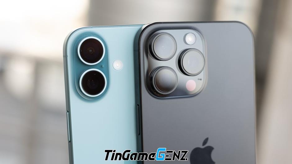 "IPhone Gặp Khó Khăn Sau Cập Nhật iOS 18.2: Người Dùng Phản Nàn Nhiều Vấn Đề"