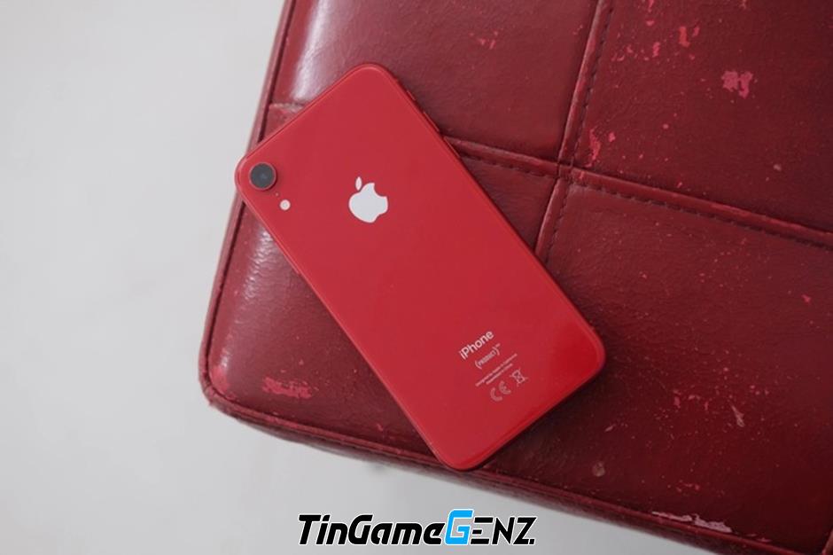 iPhone XR: Giá rẻ nhưng vẫn đáng mua trong năm mới?